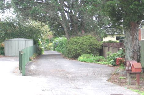 Photo of property in 36c Te Atatu Road, Te Atatu South, Auckland, 0610
