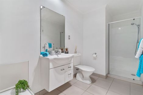 Photo of property in 35 The Track, Takanini, 2112