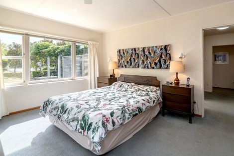 Photo of property in 62 Kuratawhiti Street, Greytown, 5712