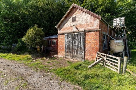 Photo of property in 2168 Milton Highway, Milton, 9291