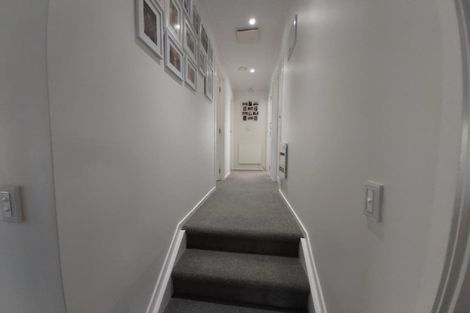 Photo of property in 6 Halder Place, Torbay, Auckland, 0632