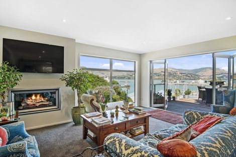 Photo of property in 1 Simeon Quay, Lyttelton, 8082