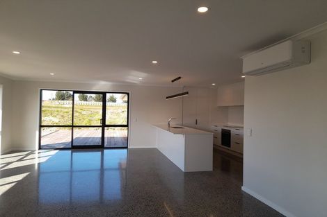 Photo of property in 48 Maunganamu Drive, Wharewaka, Taupo, 3330