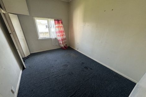 Photo of property in 36 Halsey Road, Manurewa, Auckland, 2102