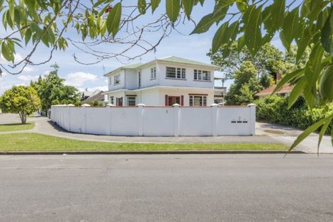 Photo of property in 16 Manuka Street, Hokowhitu, Palmerston North, 4410