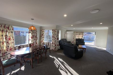 Photo of property in 9 Braemar Place, Avonside, Christchurch, 8061
