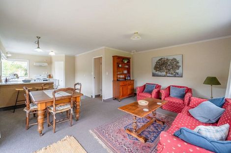 Photo of property in 27c Omokoroa Road, Omokoroa, 3114
