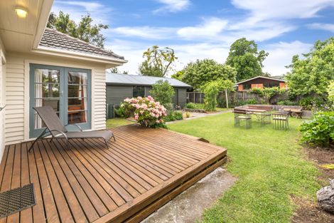 Photo of property in 116 Riverlaw Terrace, Saint Martins, Christchurch, 8022