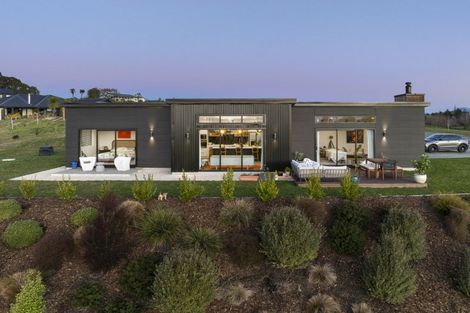Photo of property in 372 Pomona Road, Tasman, Upper Moutere, 7173