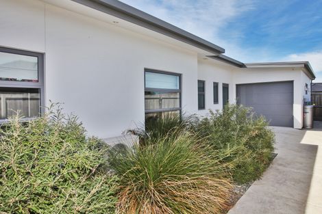 Photo of property in 5 Constance Place, Aidanfield, Christchurch, 8025