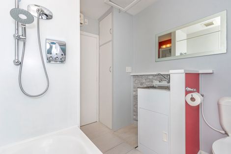 Photo of property in 185 Westminster Street, Mairehau, Christchurch, 8013