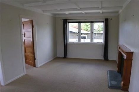 Photo of property in 140 Don Buck Road, Massey, Auckland, 0614