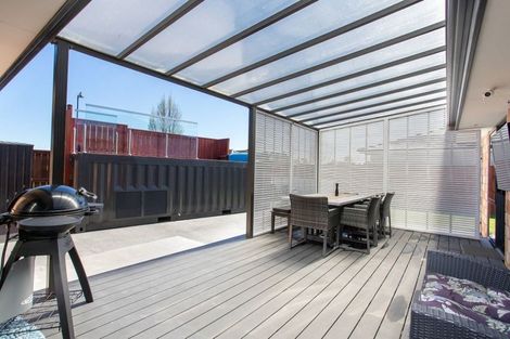 Photo of property in 10 Dunaverty Place, Broomfield, Christchurch, 8042