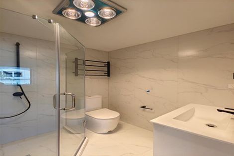 Photo of property in 13/13 Grove Lane, Pakuranga, Auckland, 2010