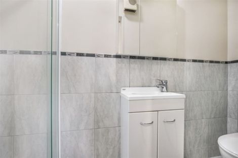 Photo of property in 14 Golfland Drive, Golflands, Auckland, 2013
