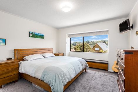Photo of property in 3 Eclipse Lane, Whitby, Porirua, 5024