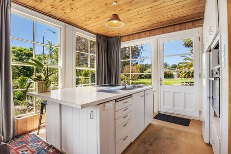 Photo of property in 22 Penfold Square, Leithfield, 7481