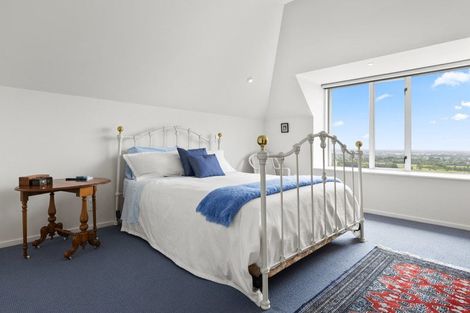 Photo of property in 17 Petworth Place, Westmorland, Christchurch, 8025