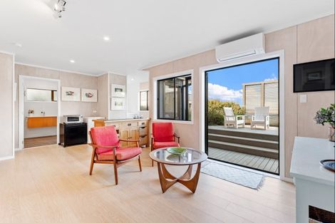 Photo of property in 29 Grand View Road, Leigh, 0985