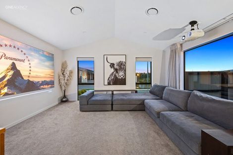 Photo of property in 12 Oakville Close, Rangiora, 7400