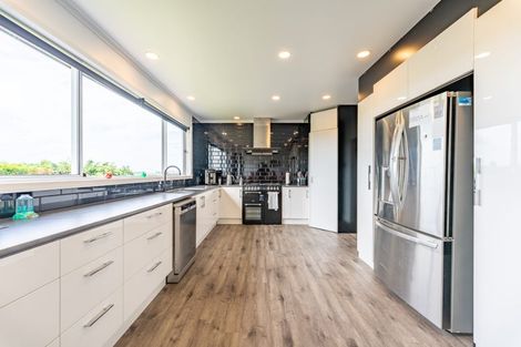 Photo of property in 8 Arowhenua Station Road, Kerrytown, Timaru, 7973