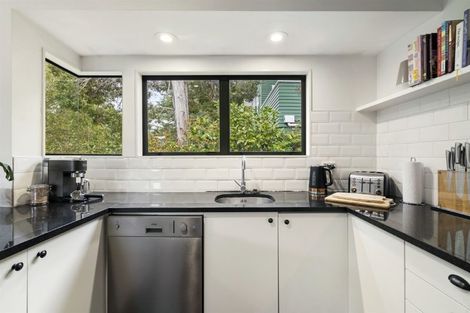 Photo of property in 3 Berne Place, Birkenhead, Auckland, 0626
