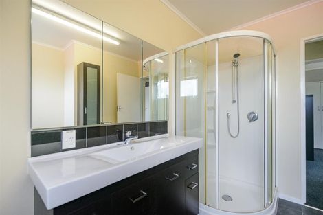 Photo of property in 36 Wanganui Road, Marton, 4710