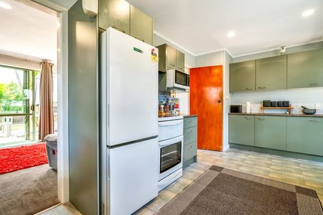 Photo of property in 642 Te Atatu Road, Te Atatu Peninsula, Auckland, 0610