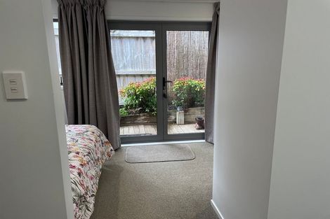 Photo of property in 65 Te Wharau Drive, Greenhithe, Auckland, 0632