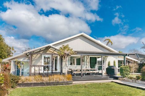 Photo of property in 145 Brougham Street, Westport, 7825