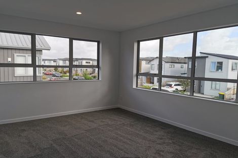 Photo of property in 45 Toanui Road, Hobsonville, Auckland, 0616