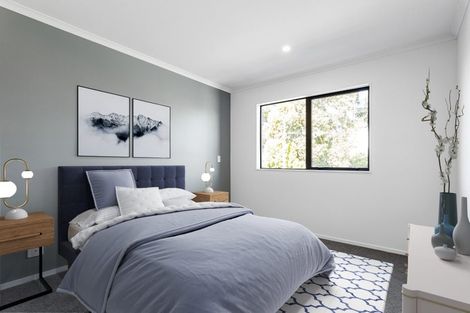 Photo of property in 18 Hema Road, Hobsonville, 0616