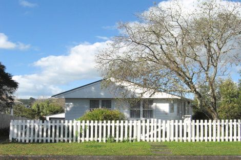 Photo of property in 16 Maire Street, Tikipunga, Whangarei, 0112