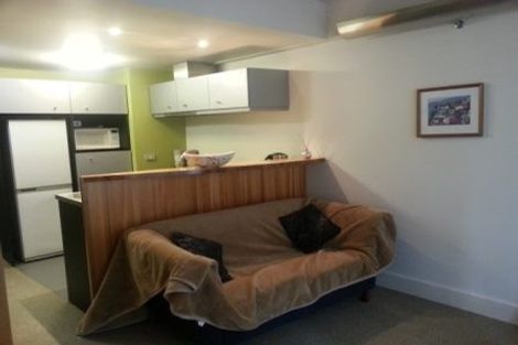 Photo of property in St Pauls Apartments, 62/43u Mulgrave Street, Thorndon, Wellington, 6011