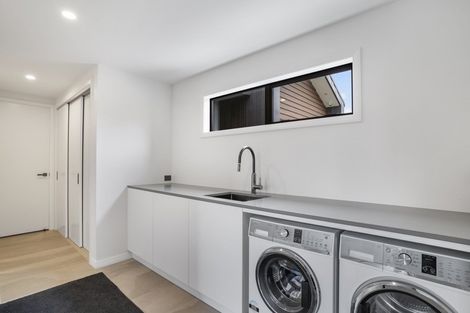 Photo of property in 300 Kitchener Road, Pukekohe, 2120