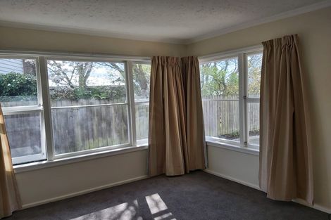 Photo of property in 35 Sevenoaks Drive, Bryndwr, Christchurch, 8053