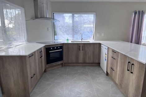 Photo of property in 35a Fairdene Avenue, Henderson, Auckland, 0610