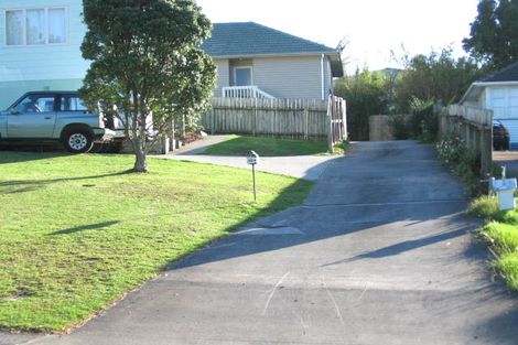 Photo of property in 45 Sunnyside Road, Sunnyvale, Auckland, 0612