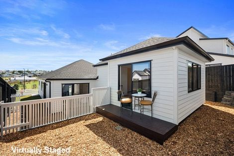 Photo of property in 52 Whakairo Crescent, Gulf Harbour, 0930