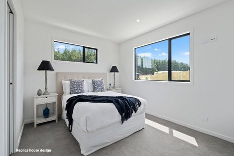 Photo of property in 52 Minaret Ridge, Wanaka, 9305