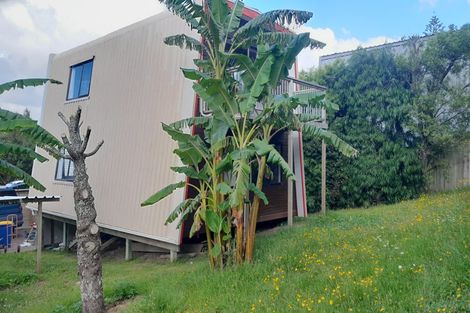 Photo of property in 18 Edgerton Road, Te Atatu Peninsula, Auckland, 0610