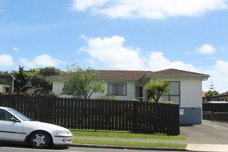 Photo of property in 245 Weymouth Road, Manurewa, Auckland, 2102