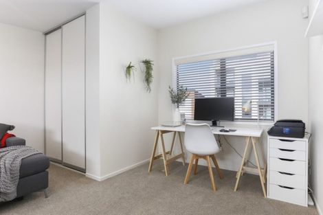 Photo of property in 190 Hobsonville Point Road, Hobsonville, Auckland, 0616