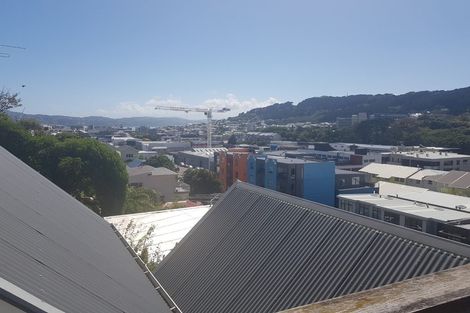 Photo of property in Vespa Apartments, 505/20 Hanson Street, Mount Cook, Wellington, 6021