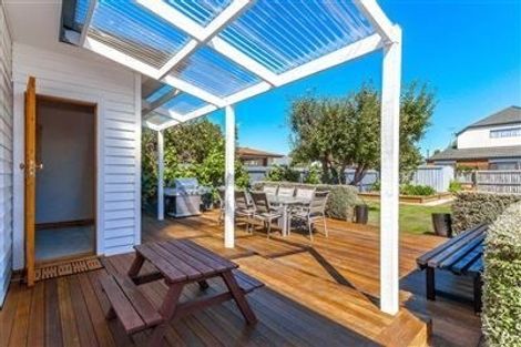 Photo of property in 39 Hinemoa Street, Spreydon, Christchurch, 8024