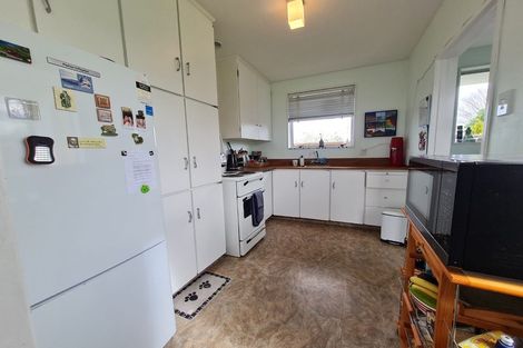 Photo of property in 90 Springs Road, Hornby, Christchurch, 8042