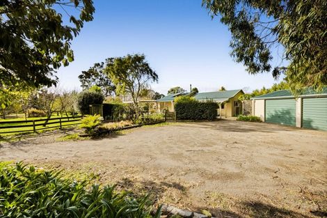 Photo of property in 164 Cross Road, Lepperton, New Plymouth, 4373