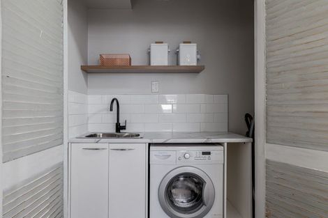 Photo of property in 36 Keeling Street, West End, Palmerston North, 4412