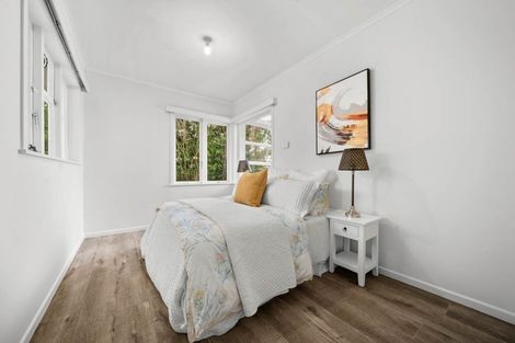 Photo of property in 1/63 Arran Road, Browns Bay, Auckland, 0630