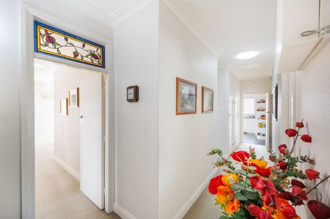 Photo of property in 21 Karina Terrace, Roslyn, Palmerston North, 4414